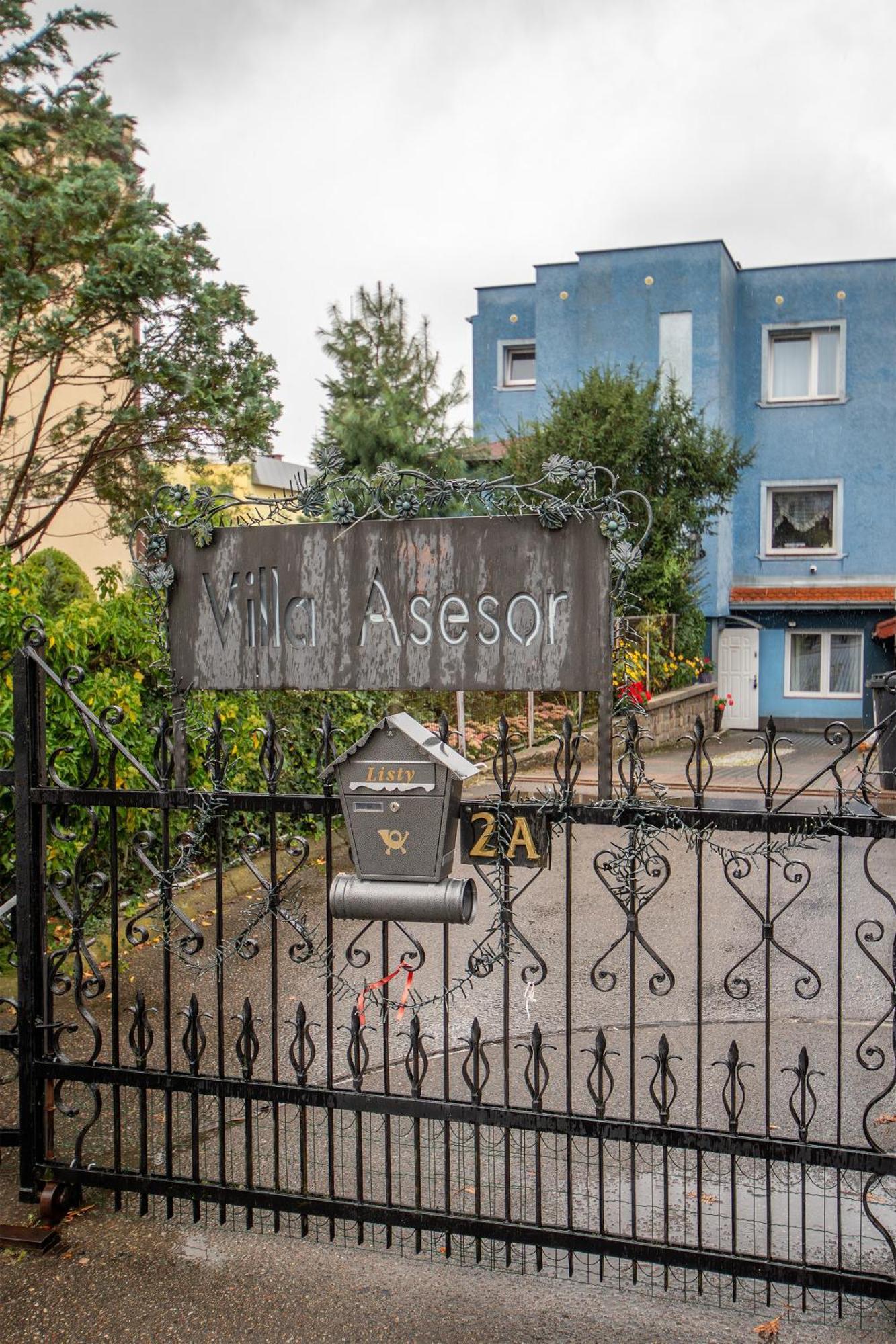 Villa Asesor Гданск Екстериор снимка